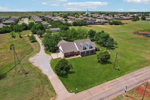 Stout Dr NW-2105-053.jpg