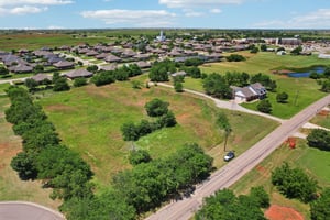 Stout Dr NW-2105-067.jpg