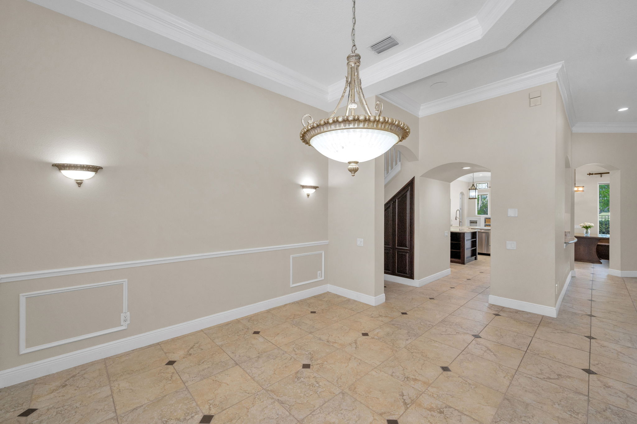 Dining Room3
