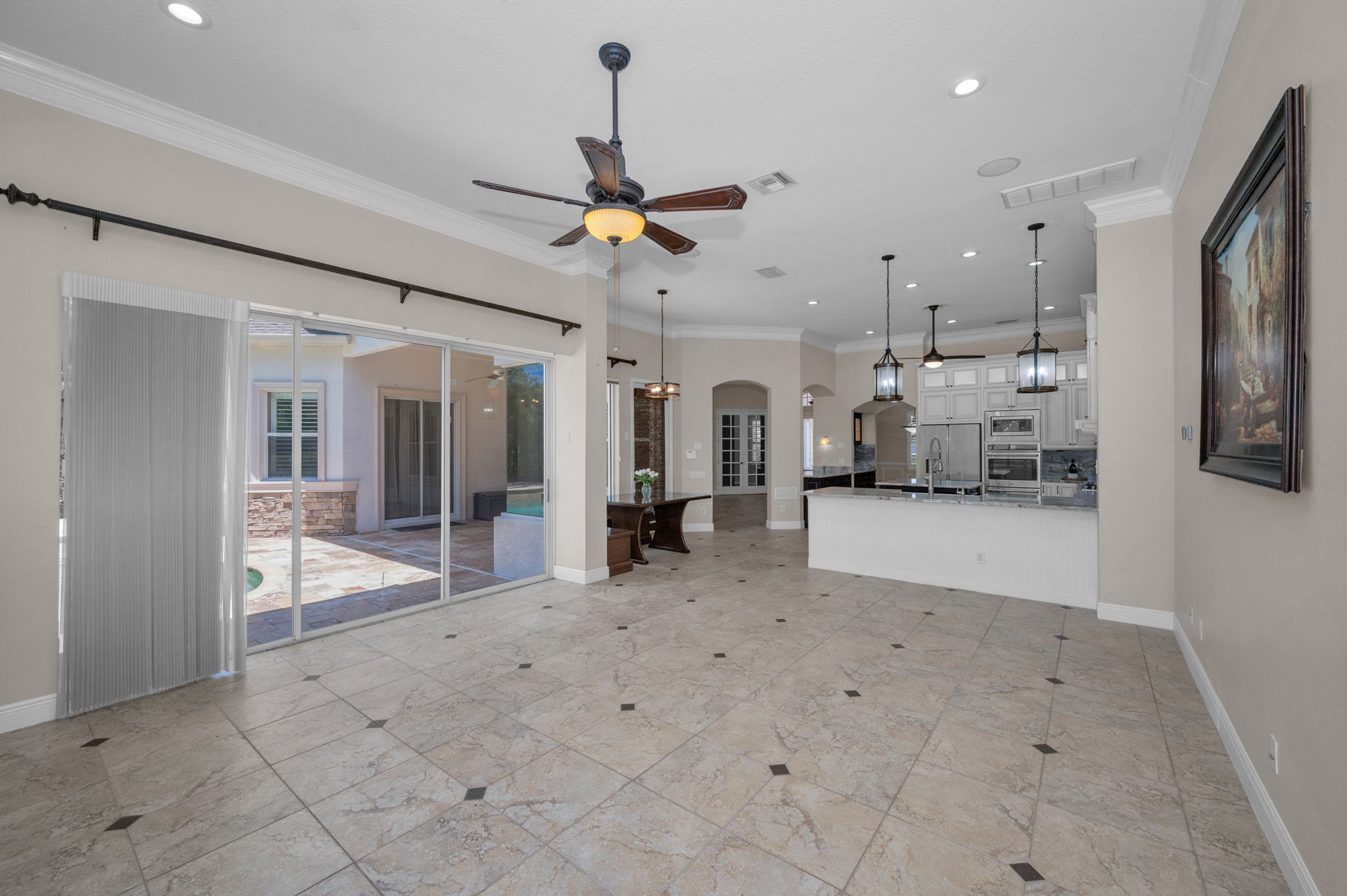 Family Room4