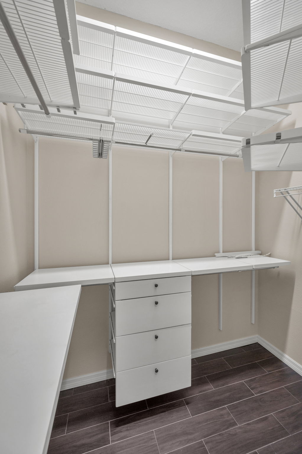Primary Bedroom Walk-in Closet2