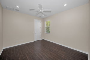Bedroom4