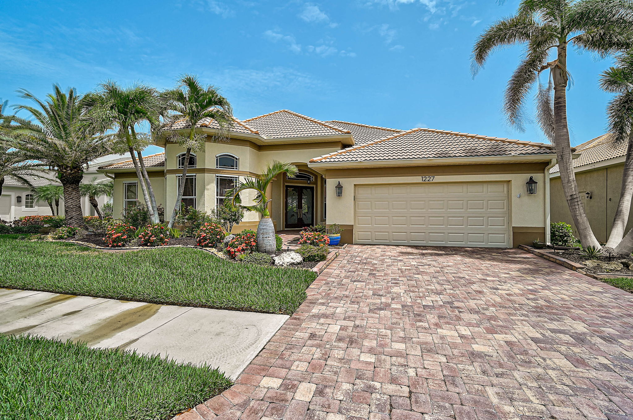 1227 Tuscany Blvd - NEW-3