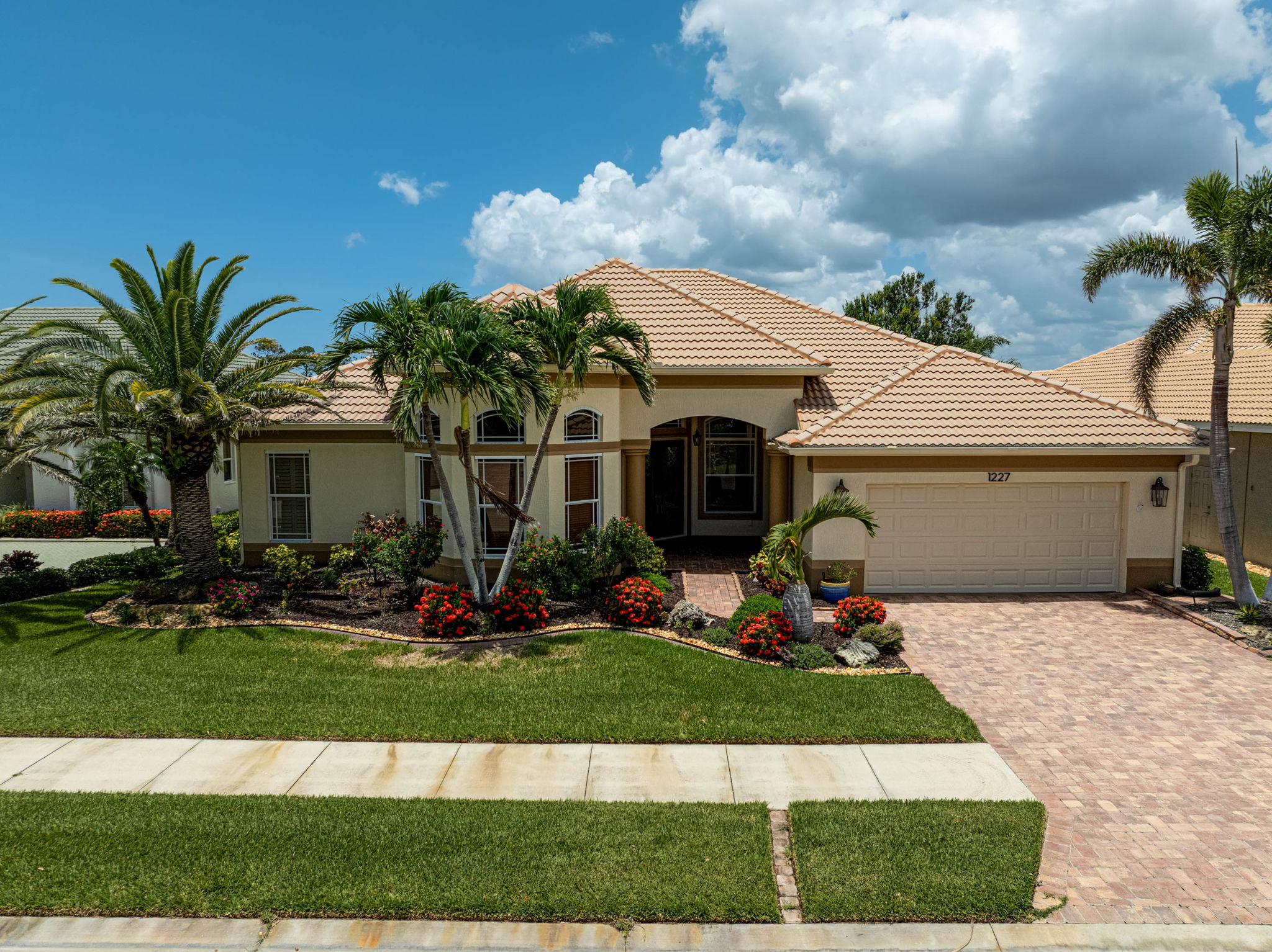 1227 Tuscany Blvd = NEW - Aerials-2