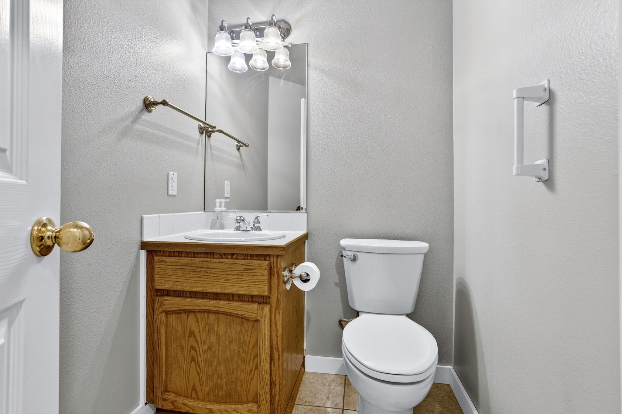  Photo 33