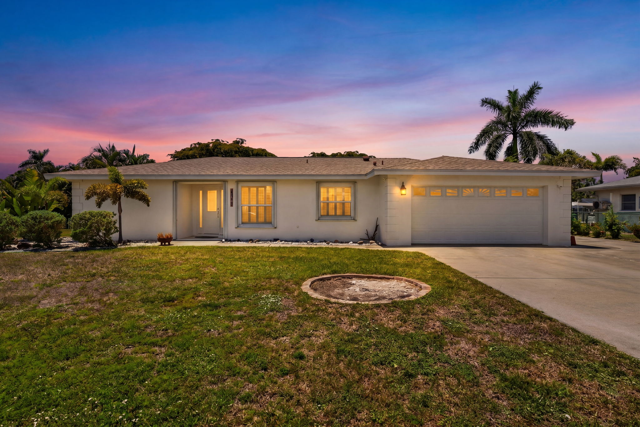 Front Exterior 1 –Dusk