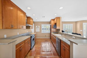 Kitchen 1