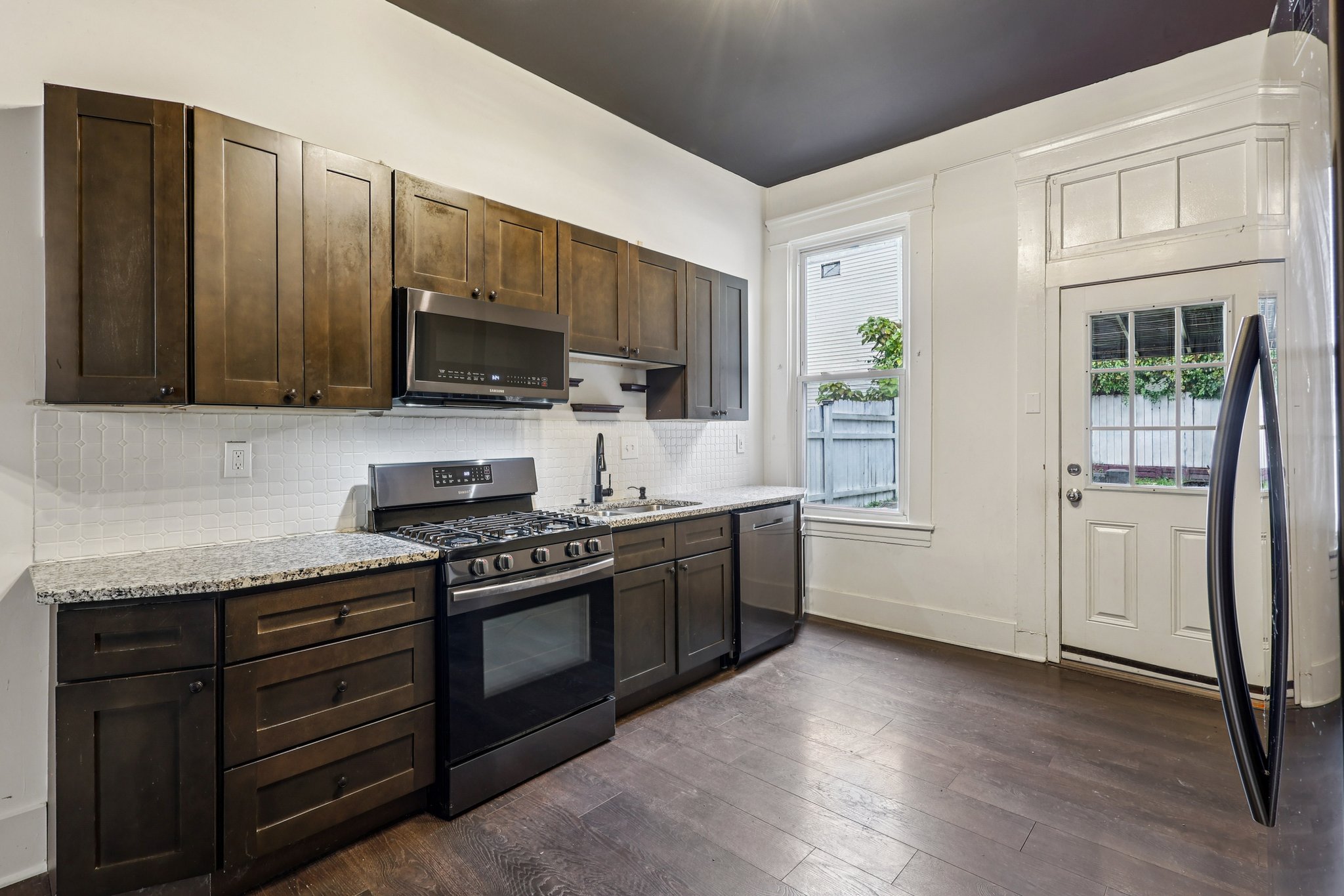 Garrard St-S3110-015.jpg