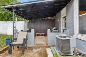 Garrard St-S3110-034.jpg