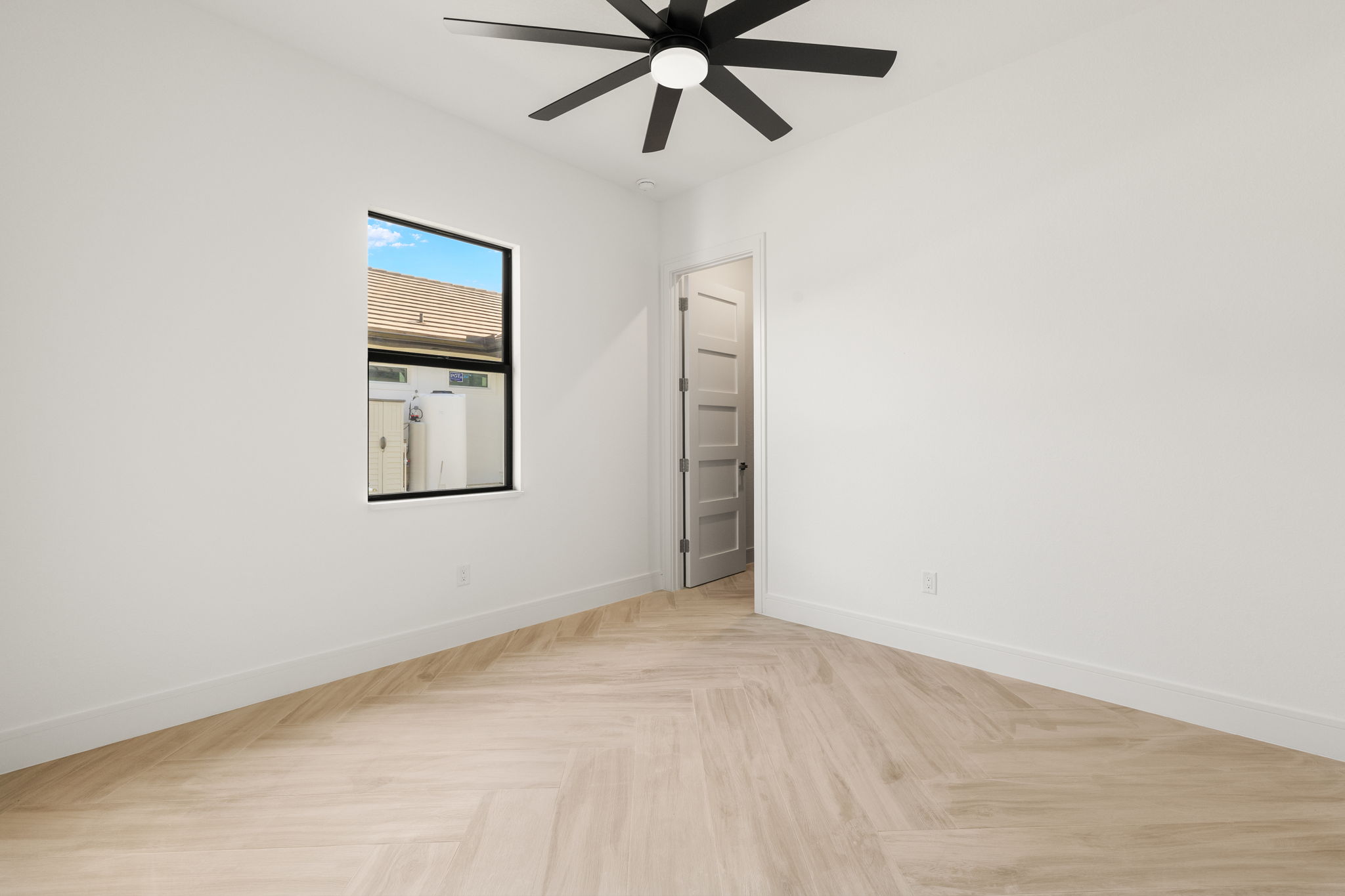 Guest Bedroom 1 - 1 of 2