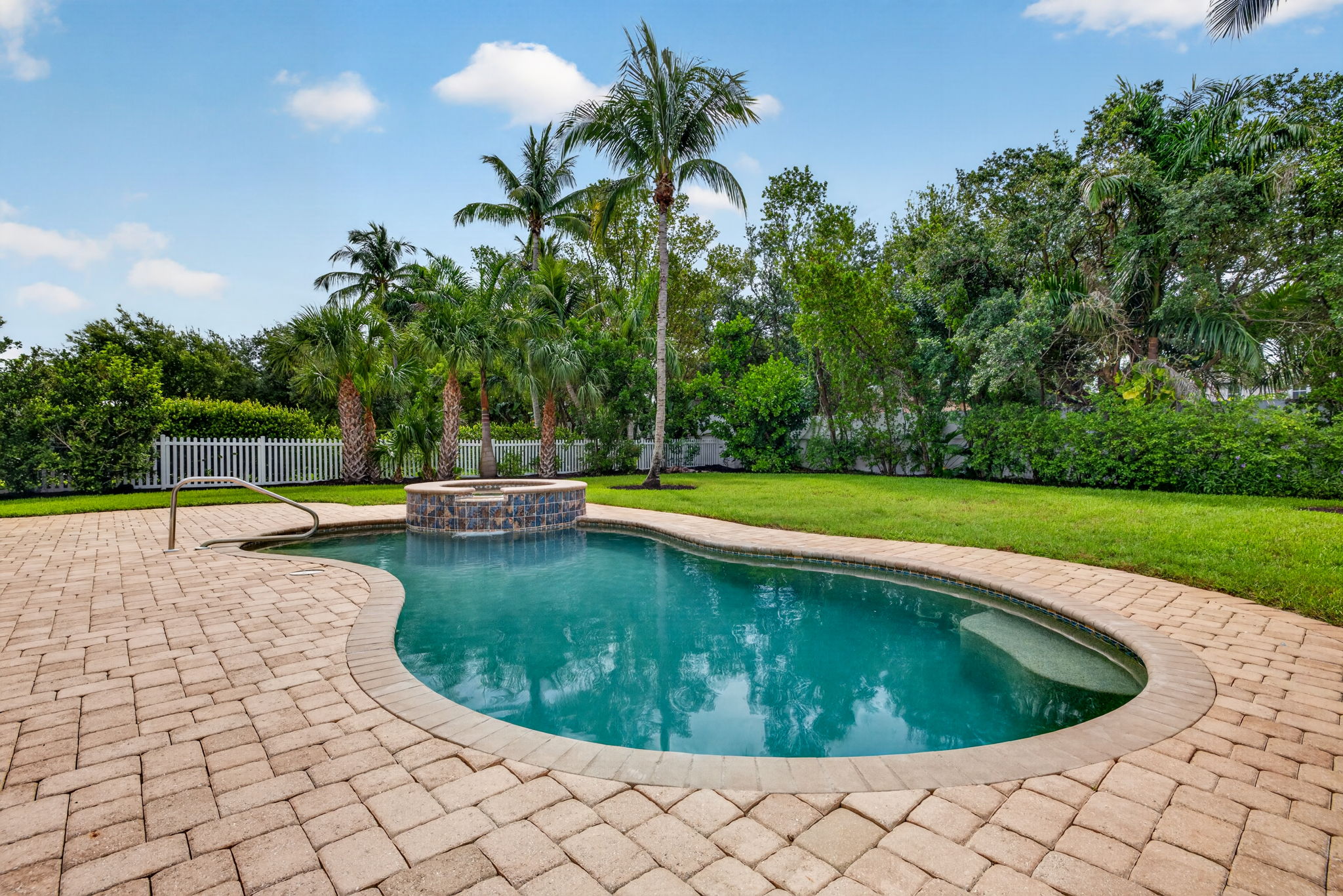 Pool 1 of 4