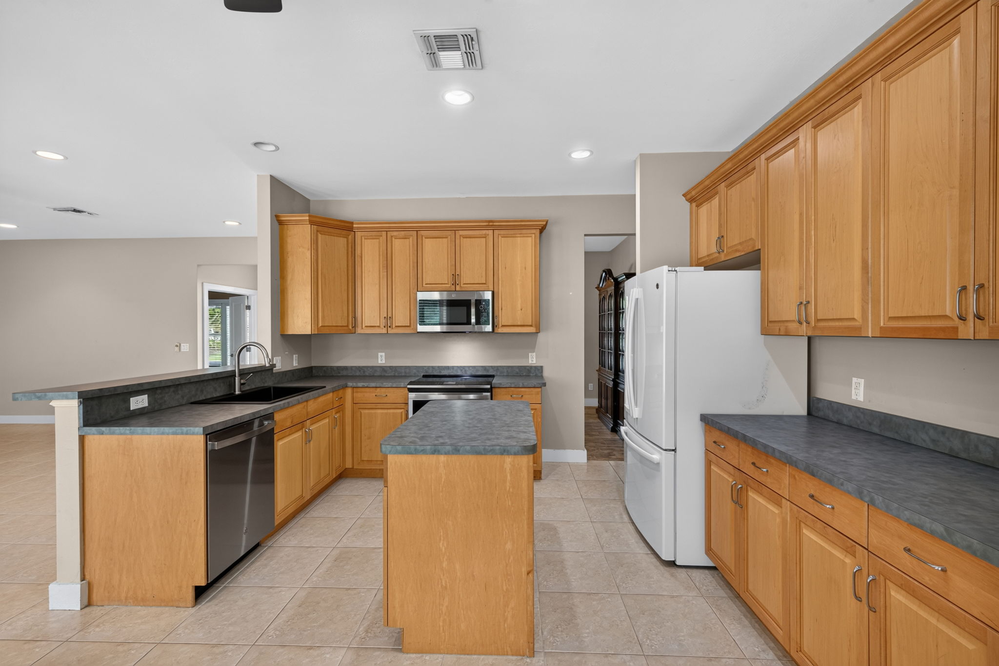 13-Kitchen 1 of 3