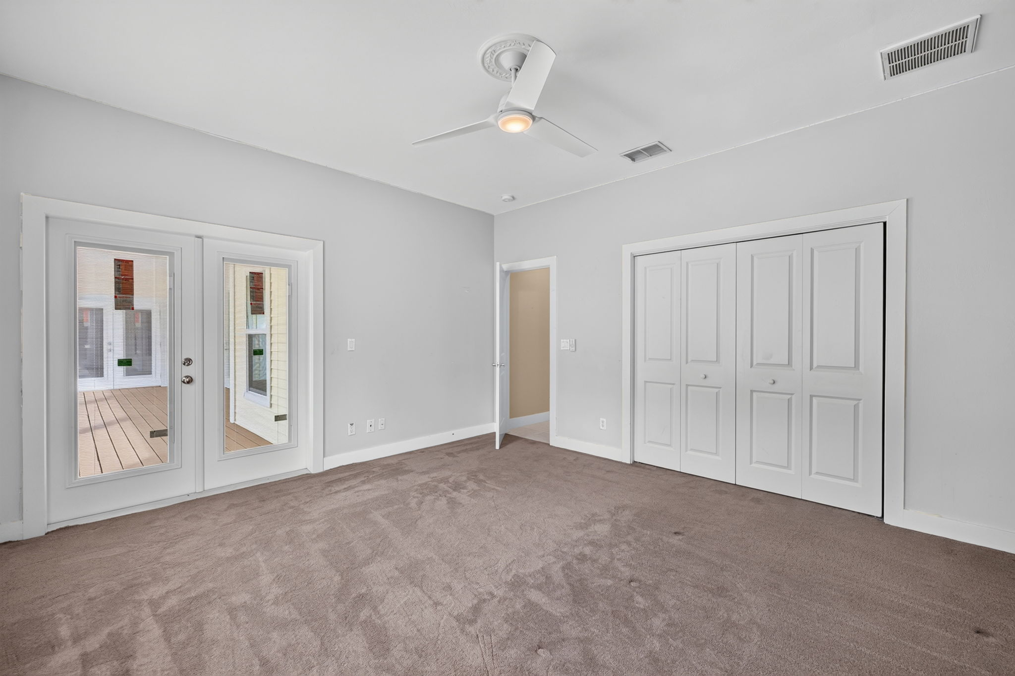 21-Guest Bedroom 2 - 2 of 2