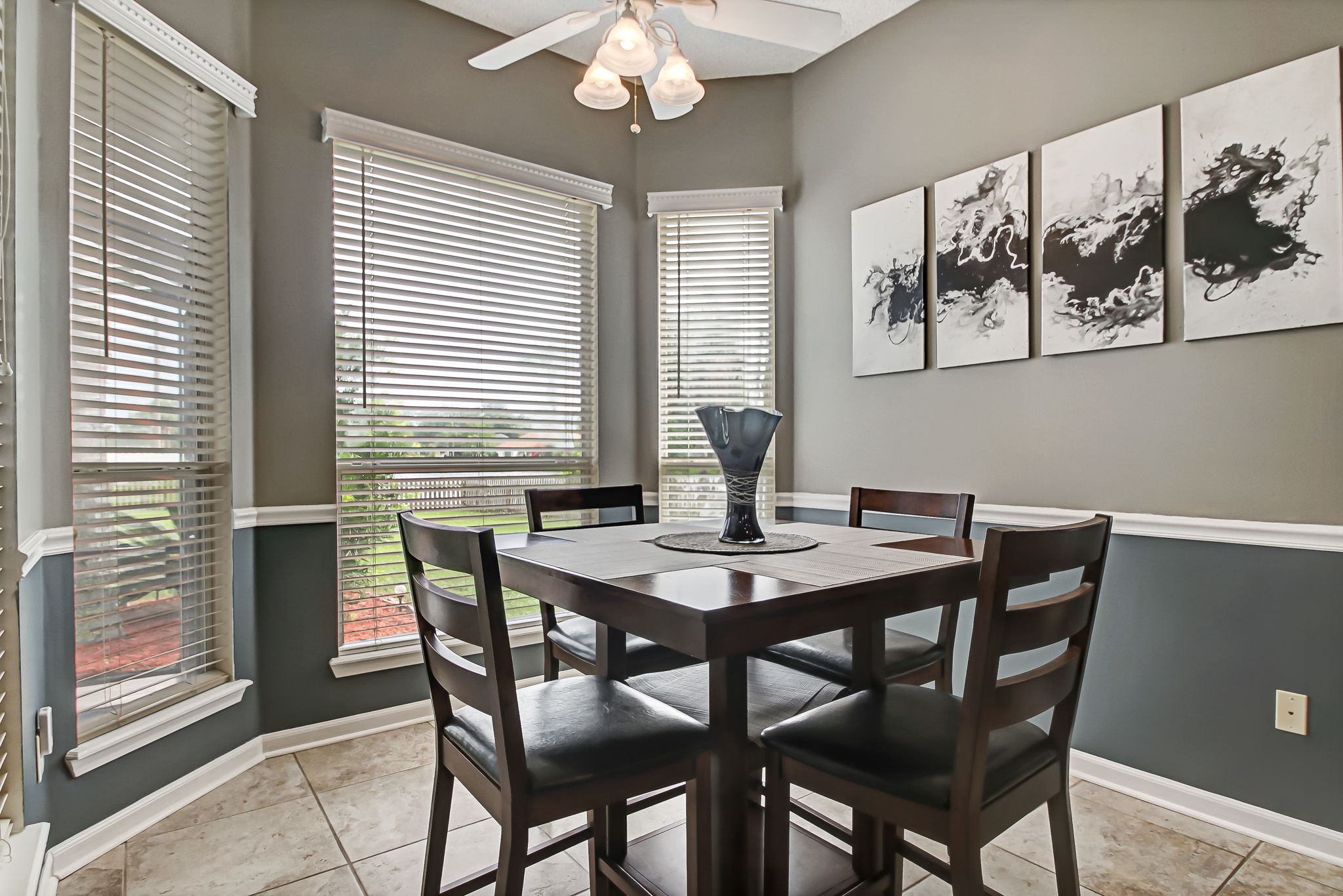 Breakfast Nook