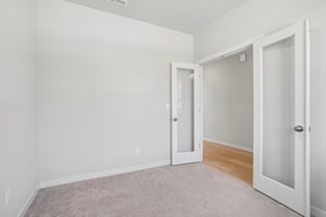SW Champlin Ln-S0206-034.jpg