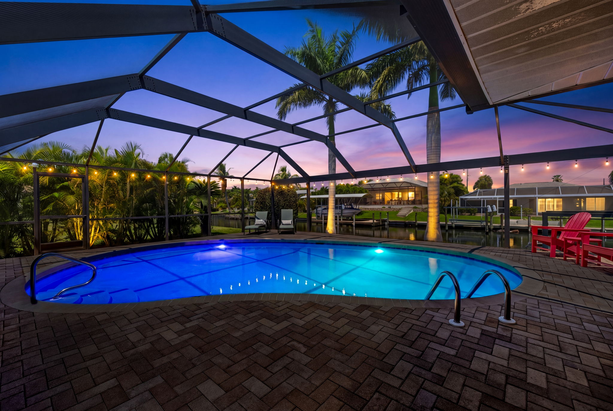 Pool 1 of 2 - Dusk