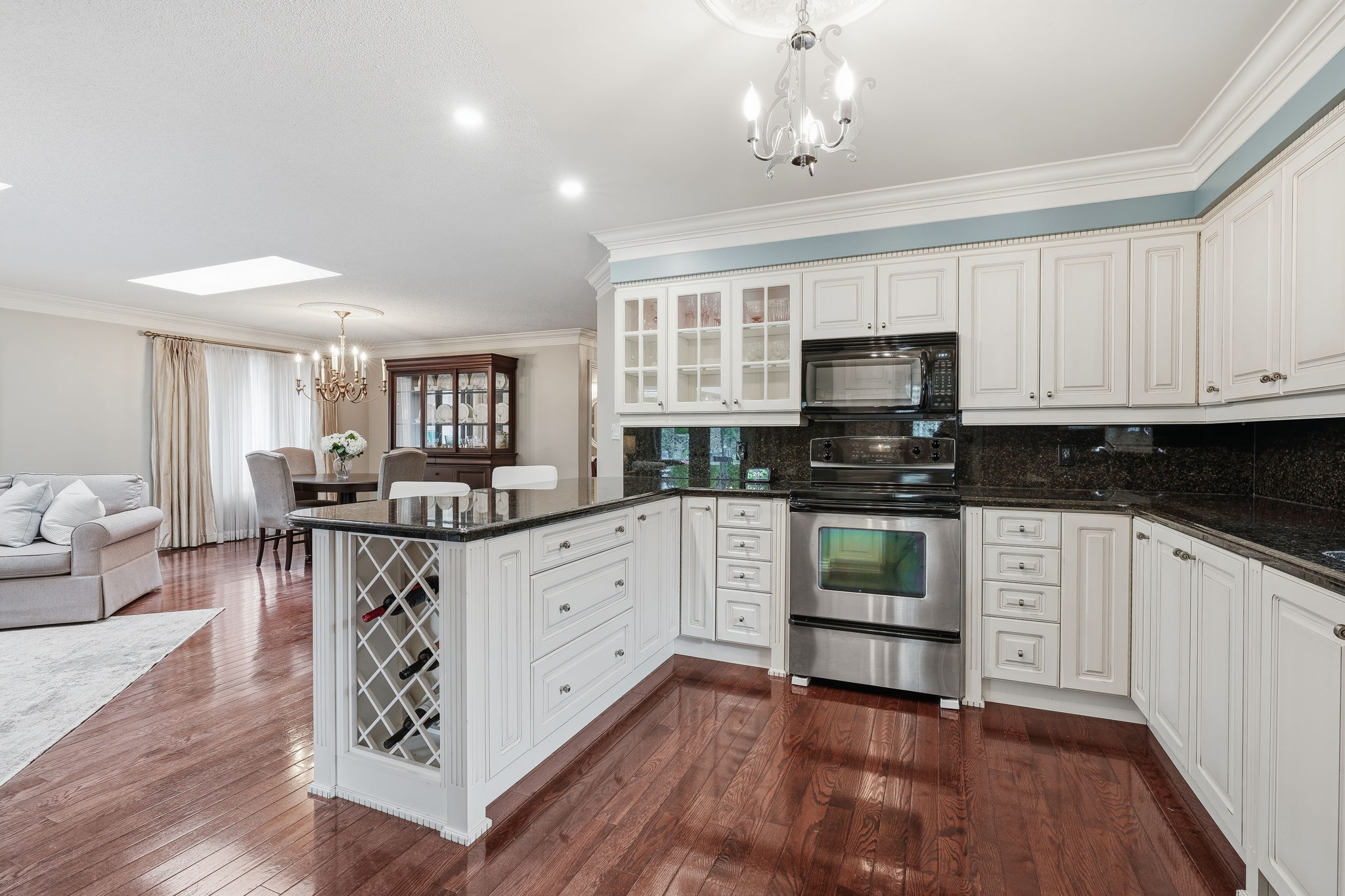  Photo 23
