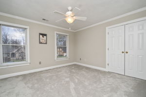  Photo 36