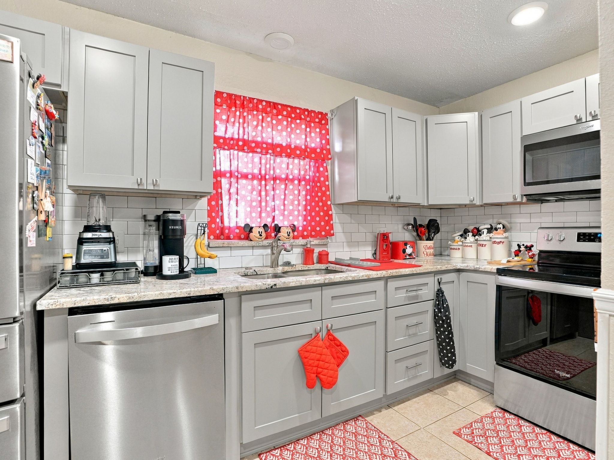  Photo 10