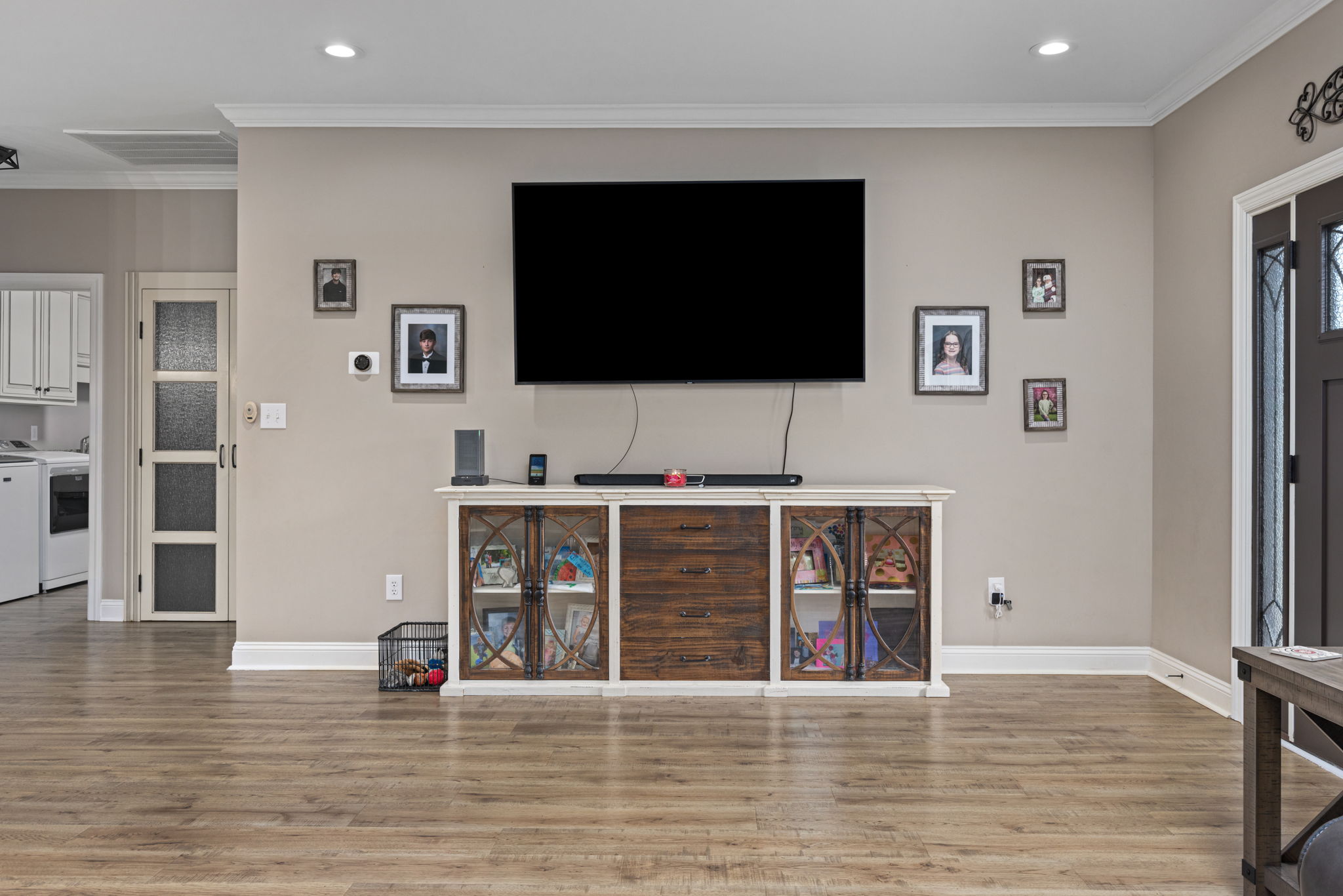  Photo 7