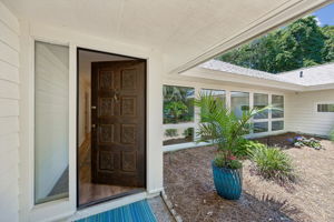 Front Entry Detail