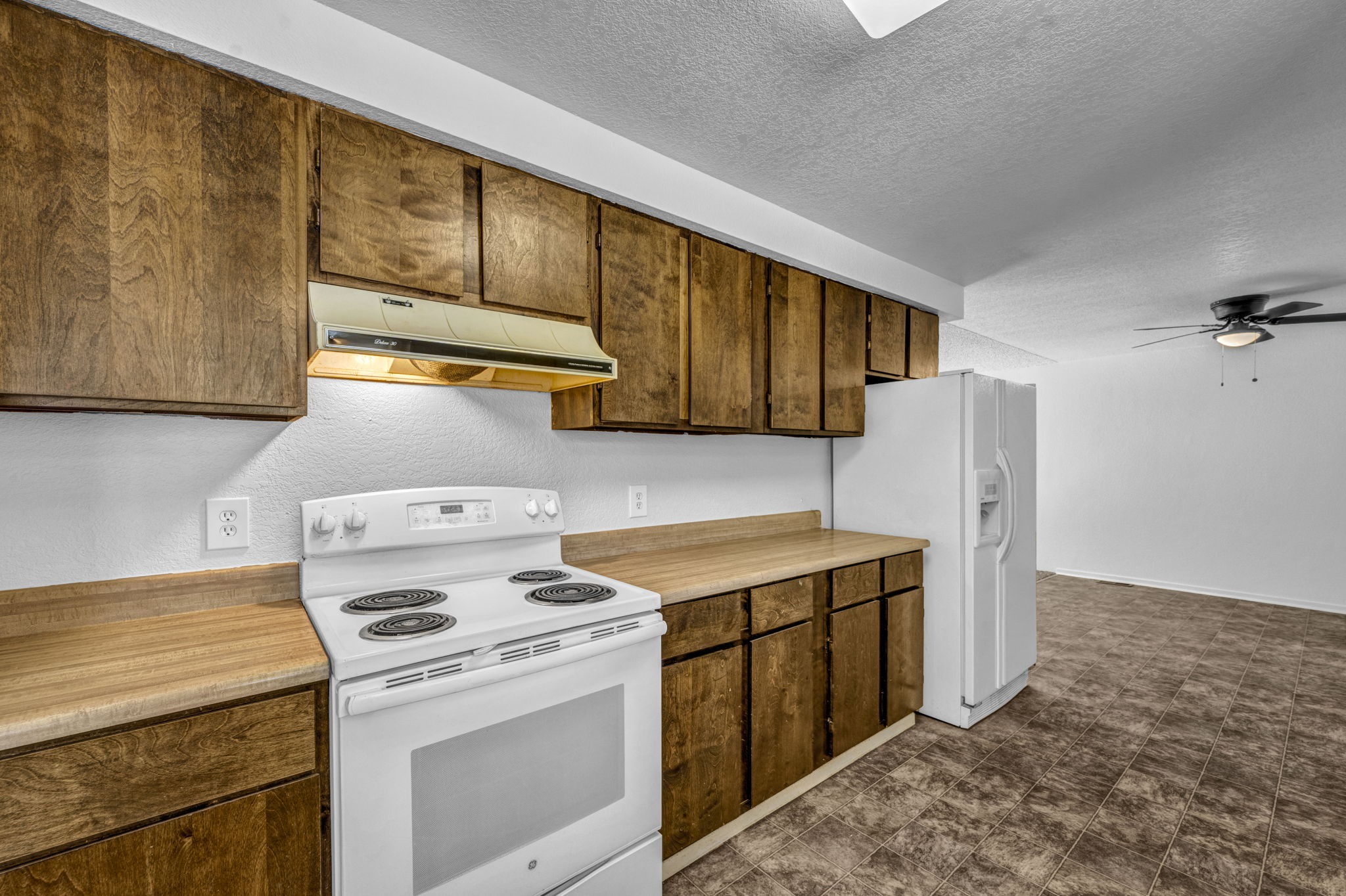 123 Broadleaf Ln_13