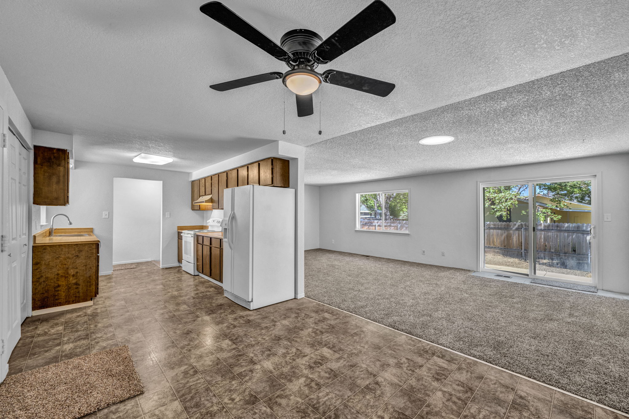123 Broadleaf Ln_27