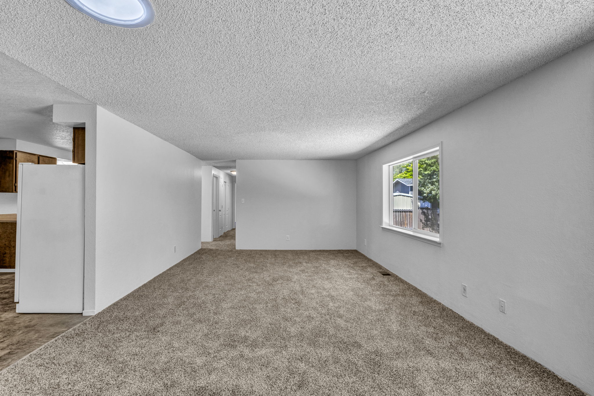 123 Broadleaf Ln_35