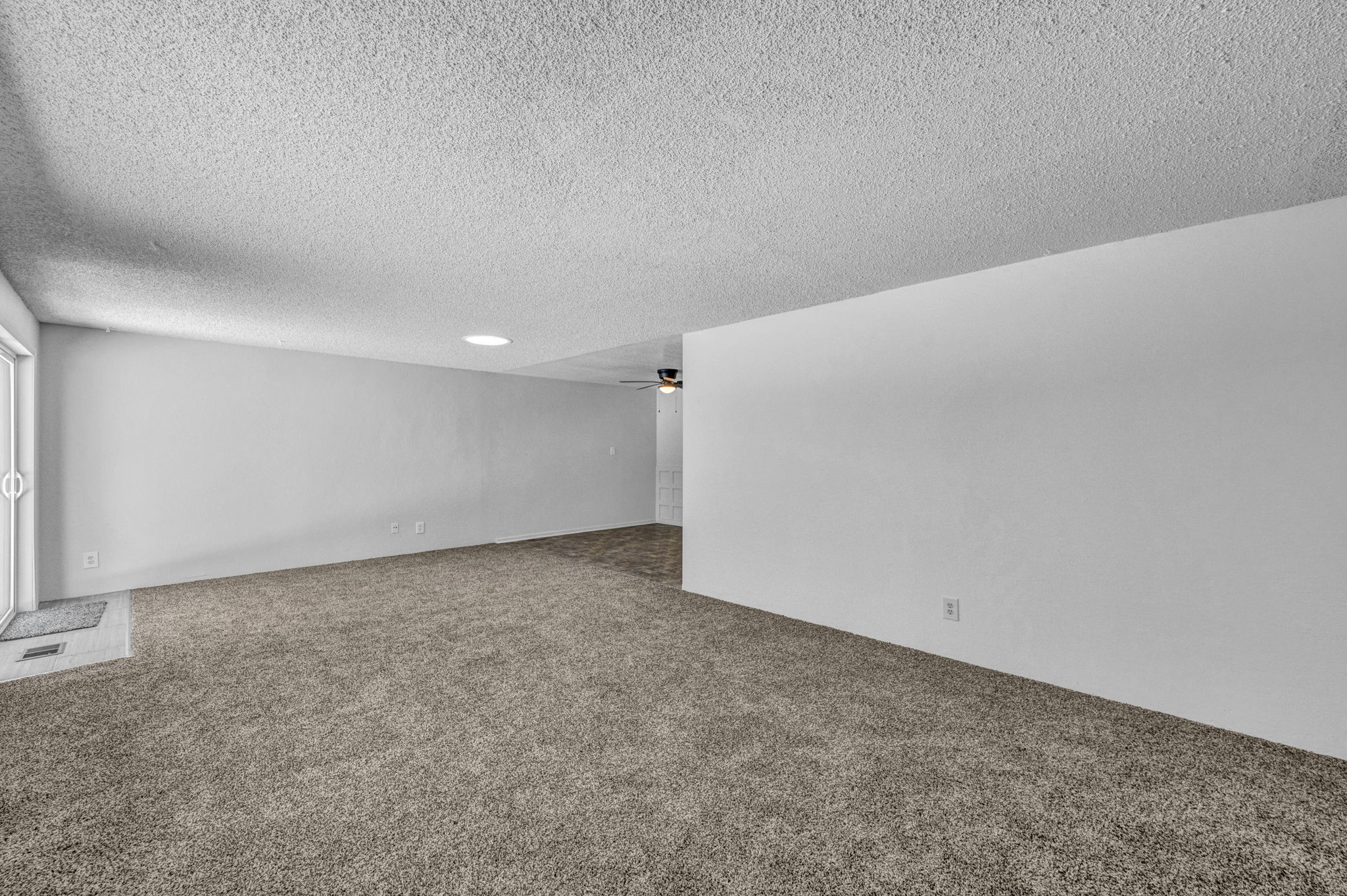 123 Broadleaf Ln_37