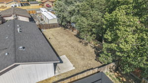 123 Broadleaf Ln_11