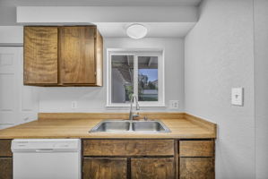 123 Broadleaf Ln_20