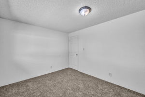 123 Broadleaf Ln_45