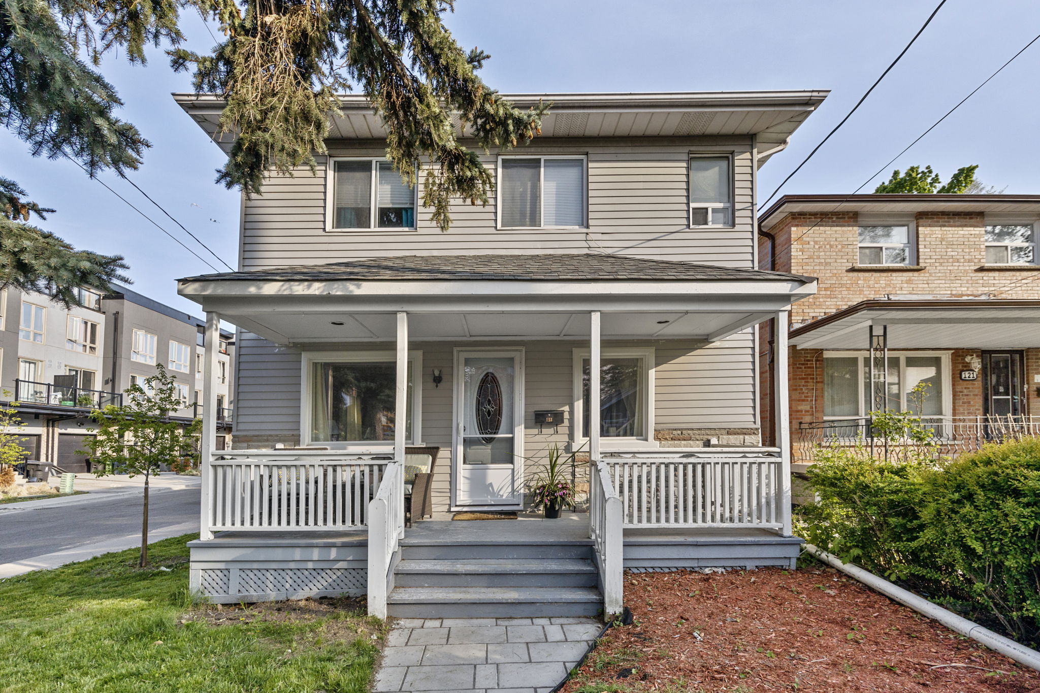 Toronto property showcase — delivered property photograph 4