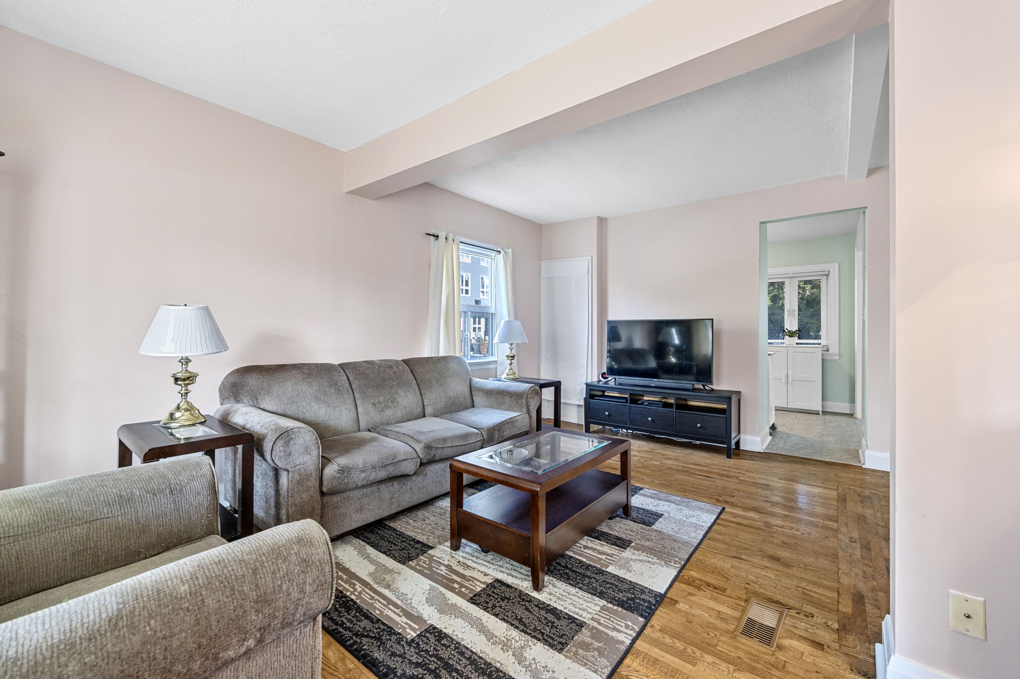Toronto property showcase — delivered property photograph 7