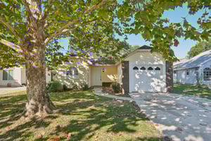 Edgewater Cir-S0411-001.jpg