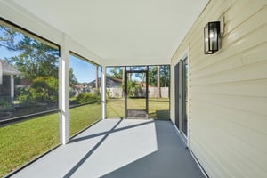 Edgewater Cir-S0411-020.jpg