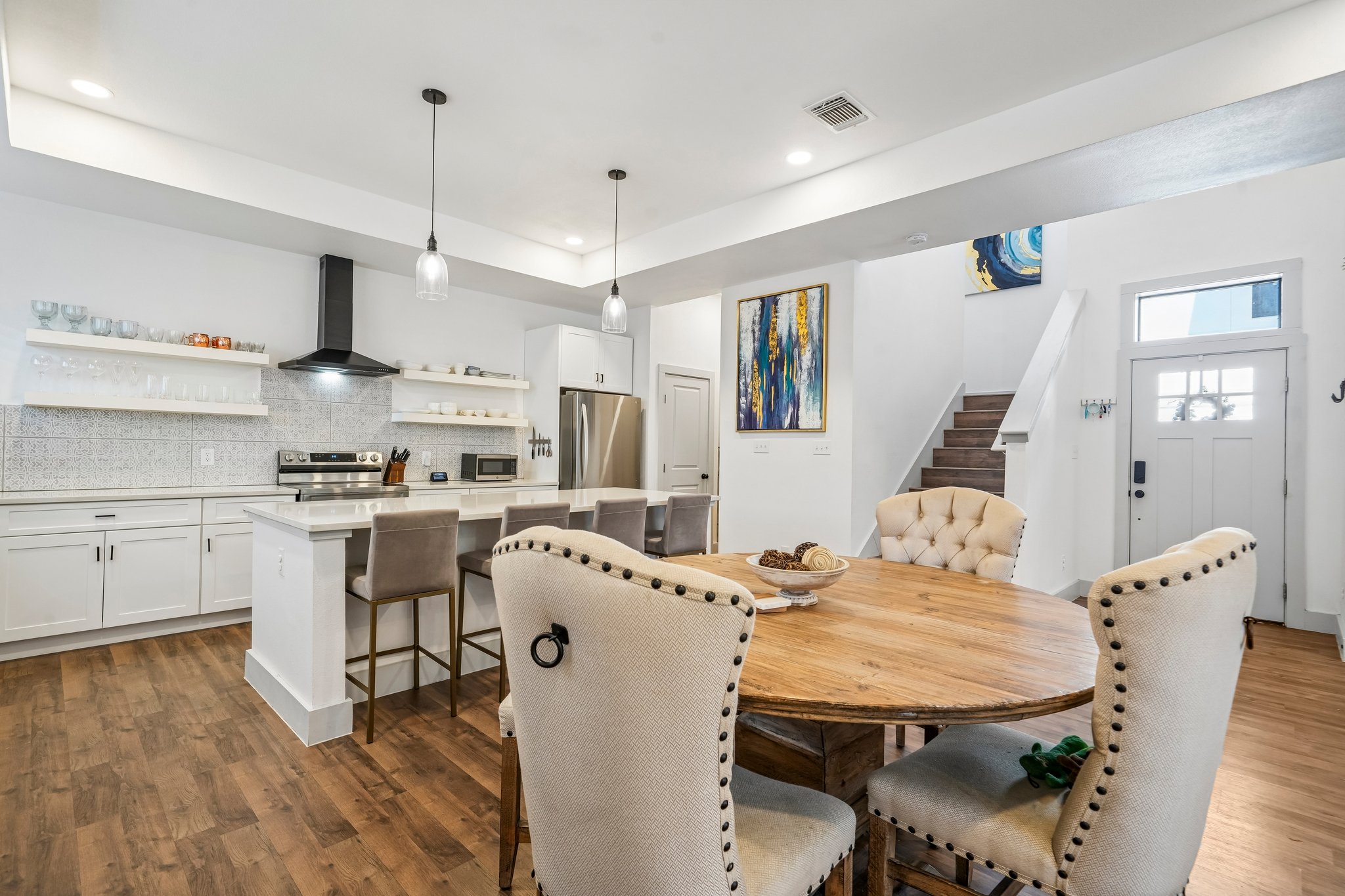 Fairview Ave 1-S1305-010.jpg