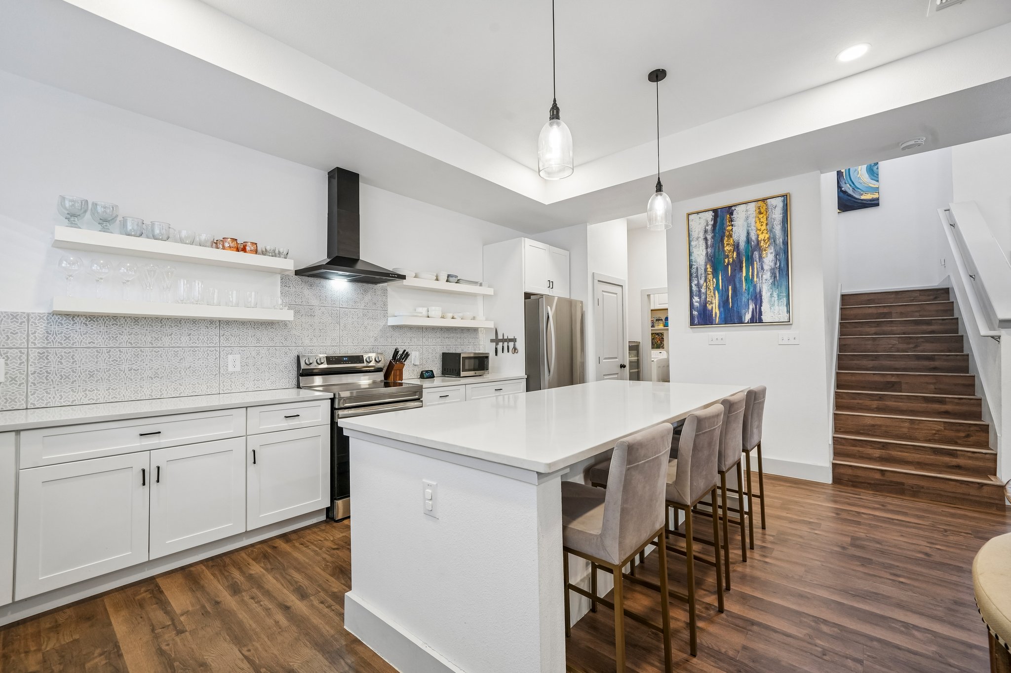Fairview Ave 1-S1305-012.jpg
