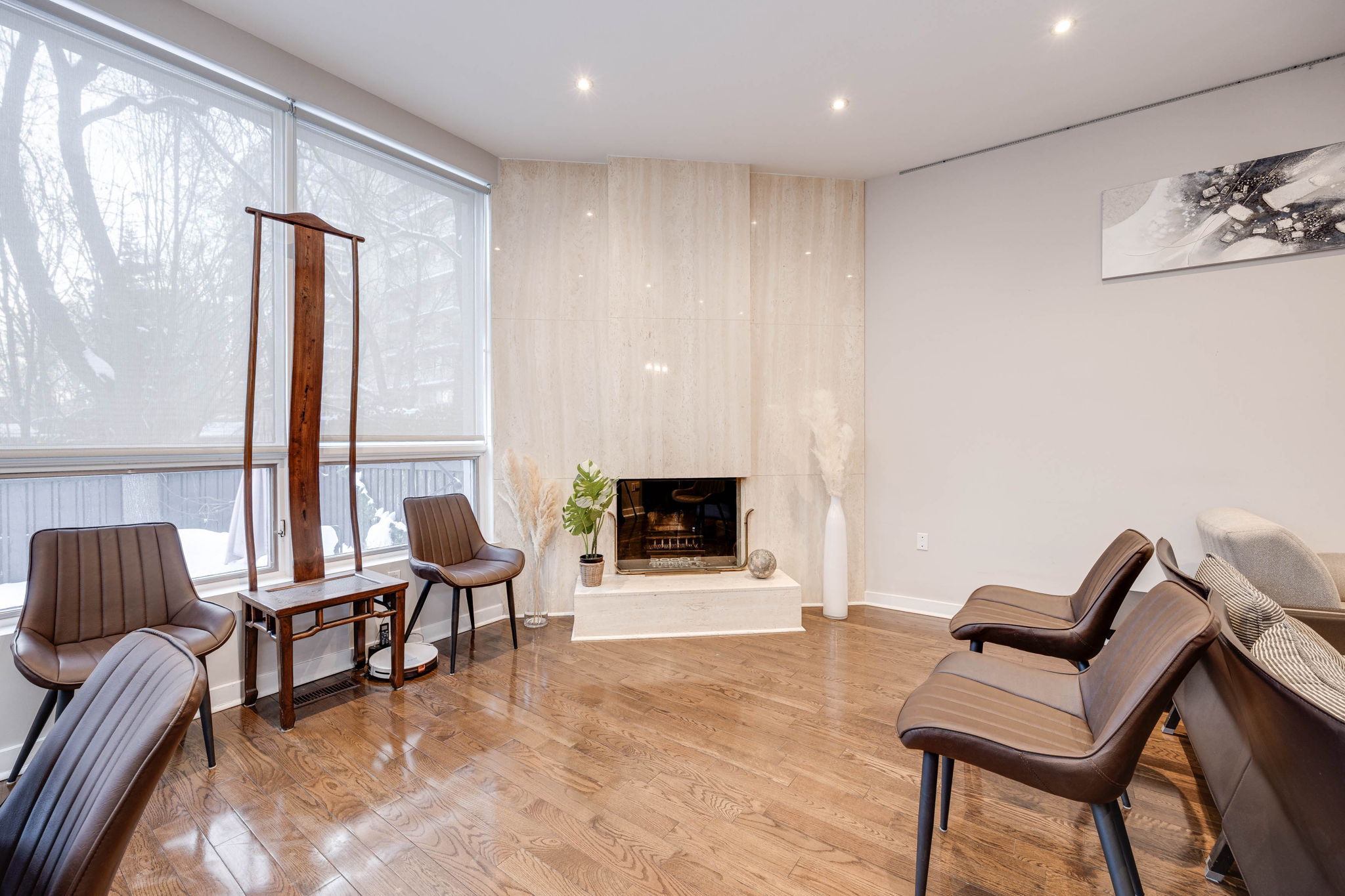 Toronto property showcase — delivered property photograph 5