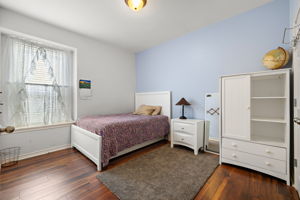  Photo 23