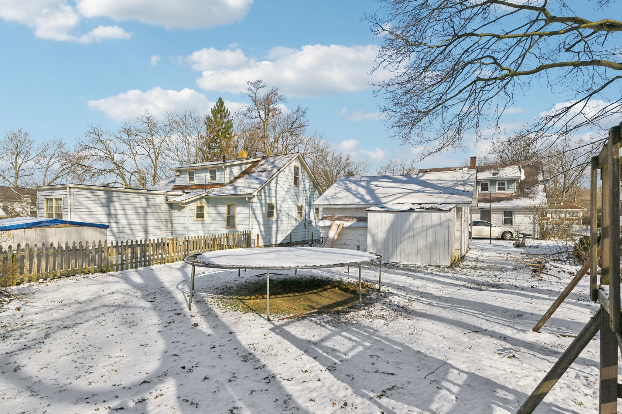 Melrose Ave-S1903-035.jpg