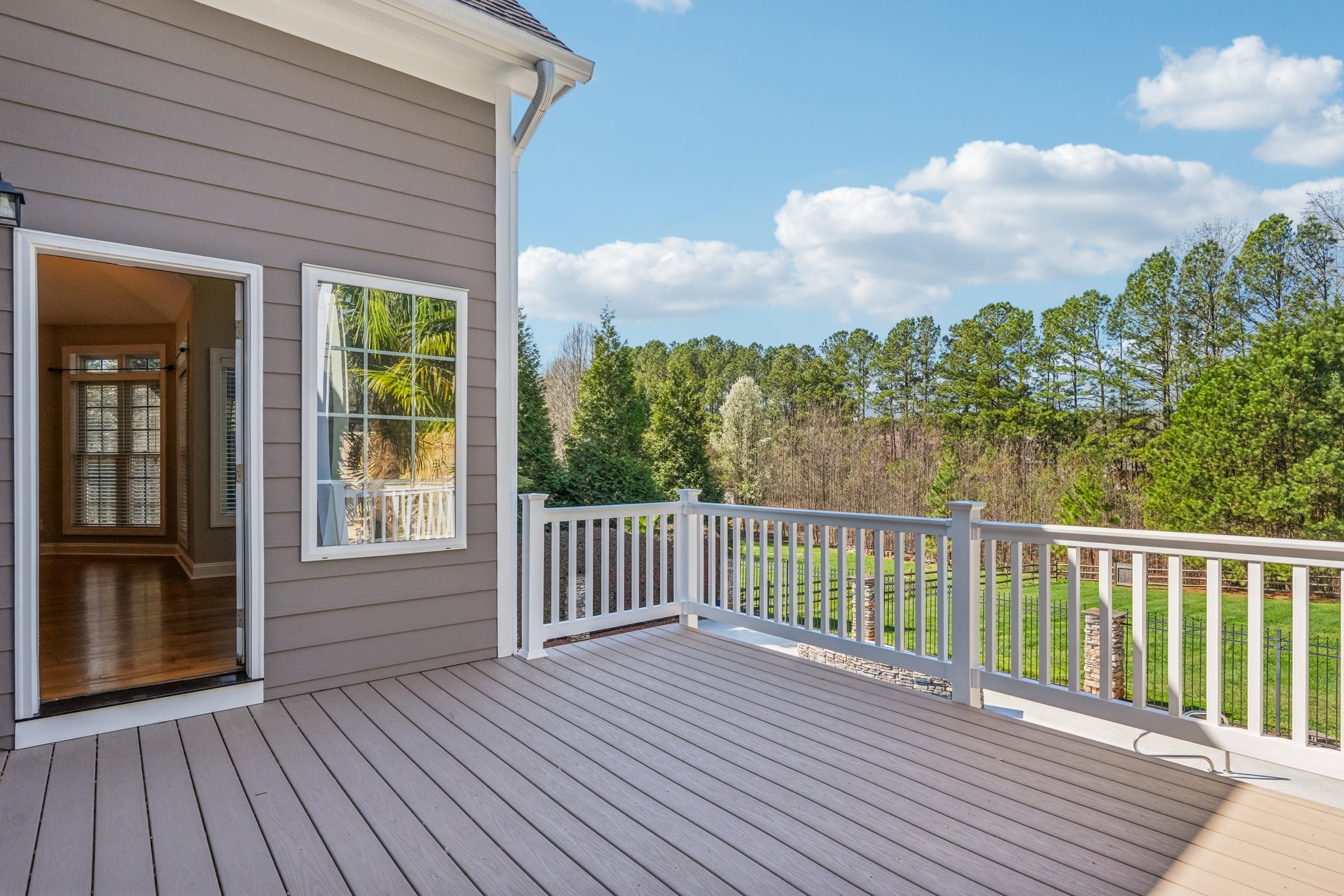 Palos Verde Dr-S1403-104.jpg