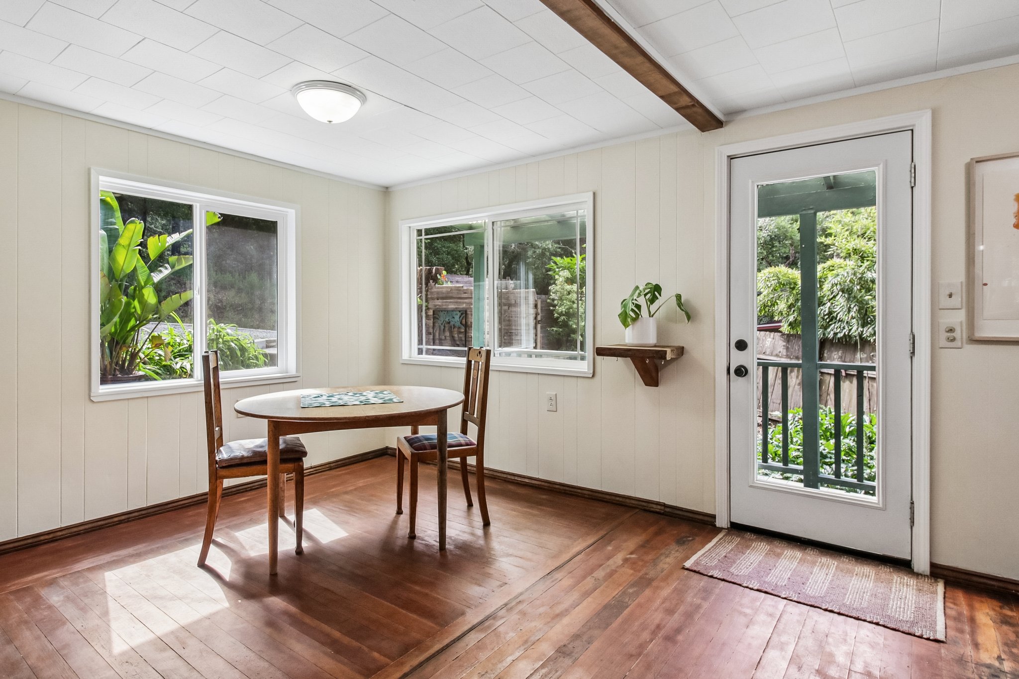 Pine Ave-S2504-020.jpg