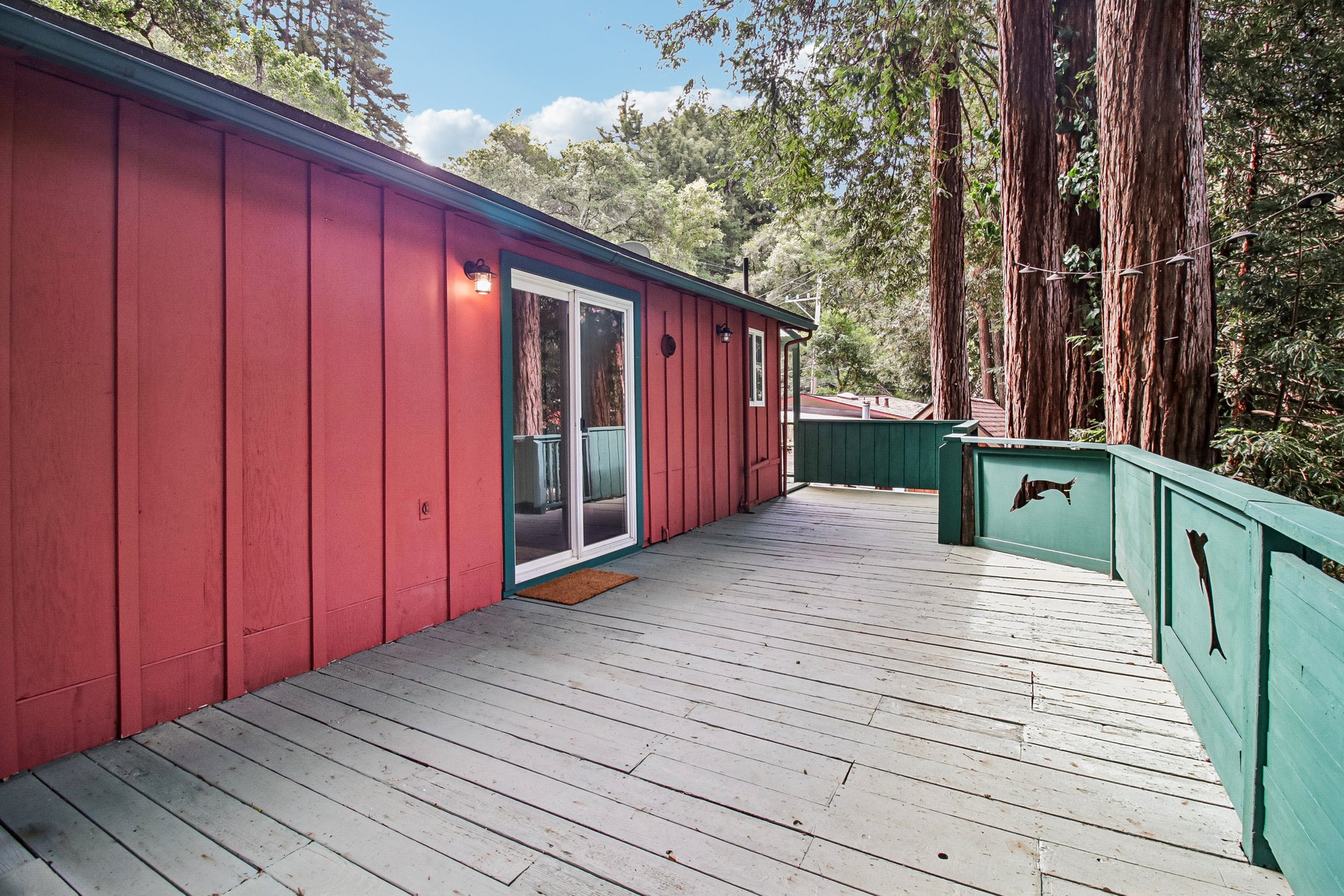 Pine Ave-S2504-042.jpg