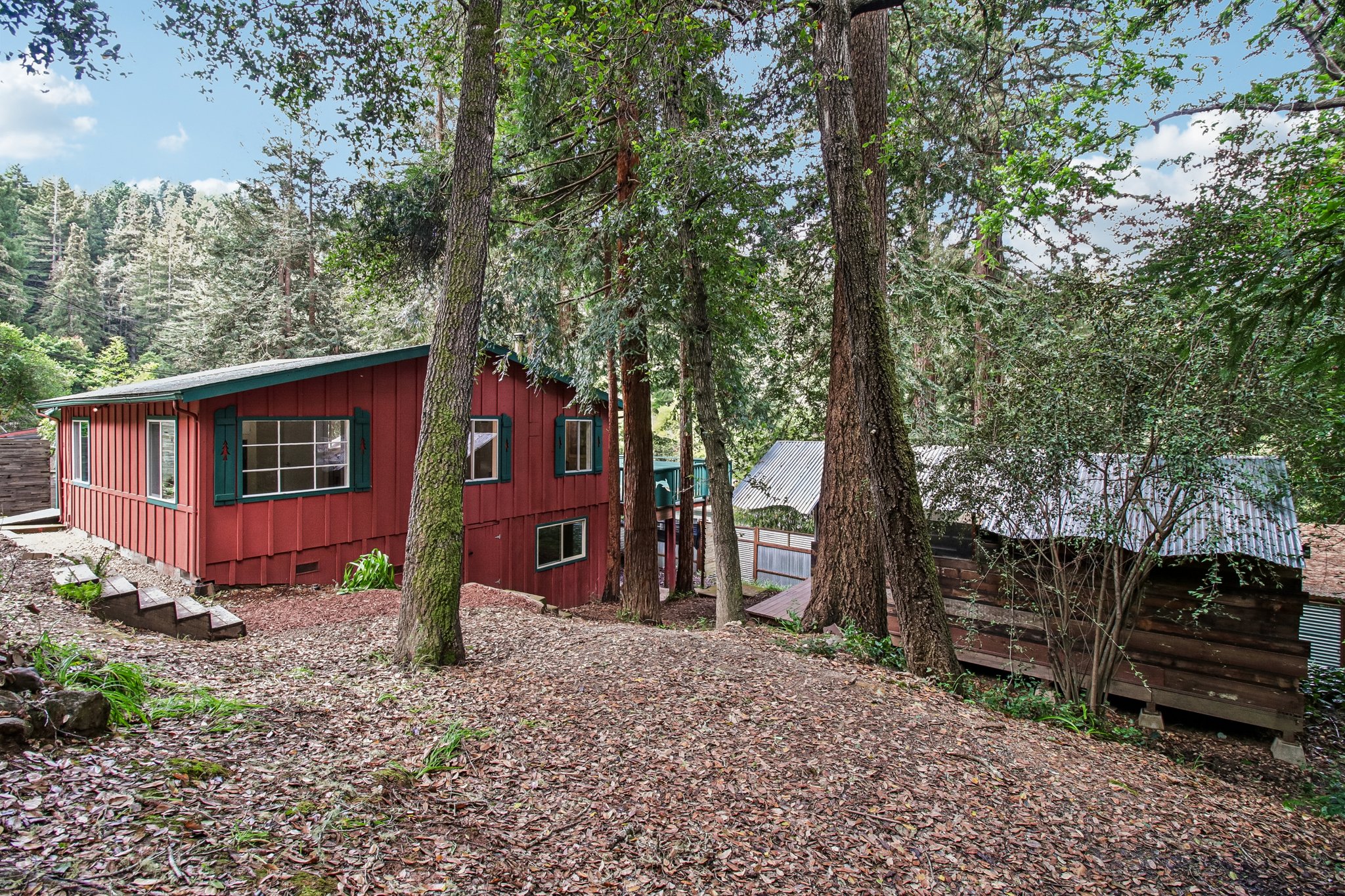 Pine Ave-S2504-044.jpg