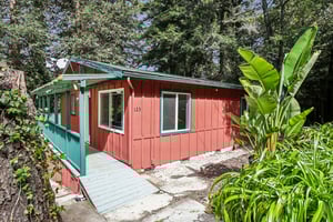 Pine Ave-S2504-005.jpg