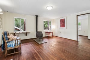 Pine Ave-S2504-015.jpg