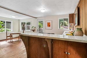 Pine Ave-S2504-026.jpg