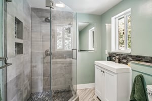 Pine Ave-S2504-028.jpg