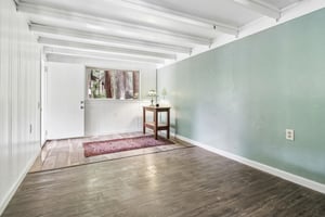 Pine Ave-S2504-036.jpg